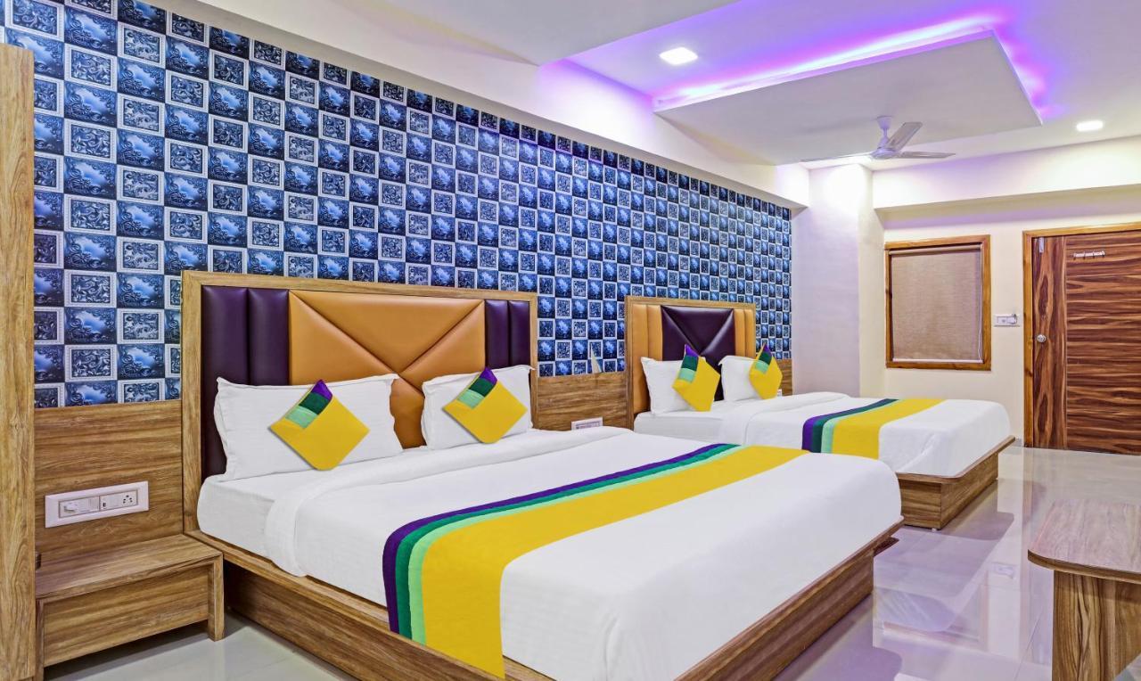 Itsy Hotels Rk Palace Вадодара Экстерьер фото